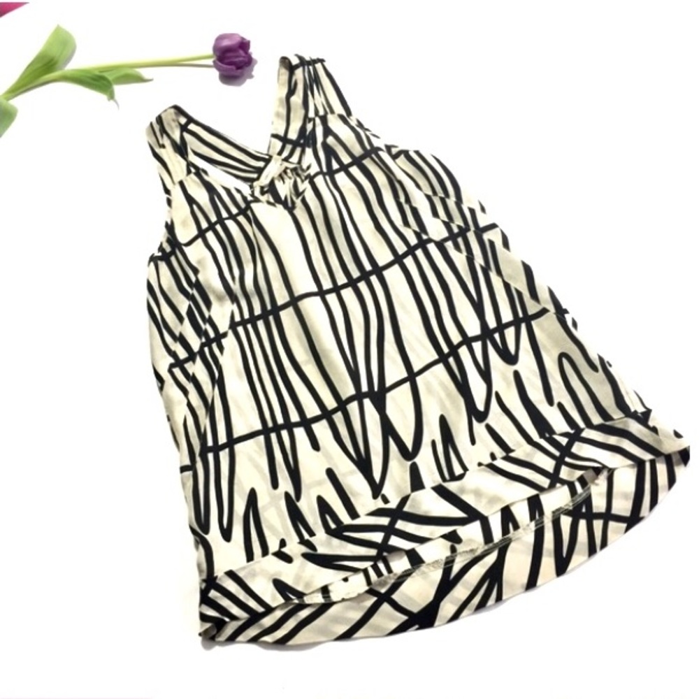 URBAN OUTFITTERS Silence + Noise V-Neck Silk Top
